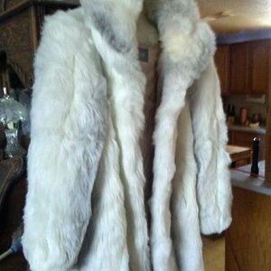 Women's faux fur coate
